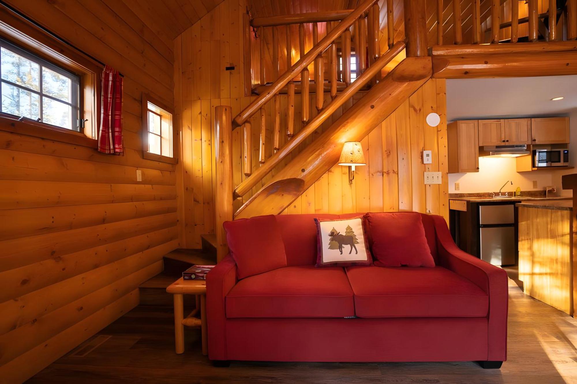 Hotel Baker Creek By Basecamp Lake Louise Zewnętrze zdjęcie