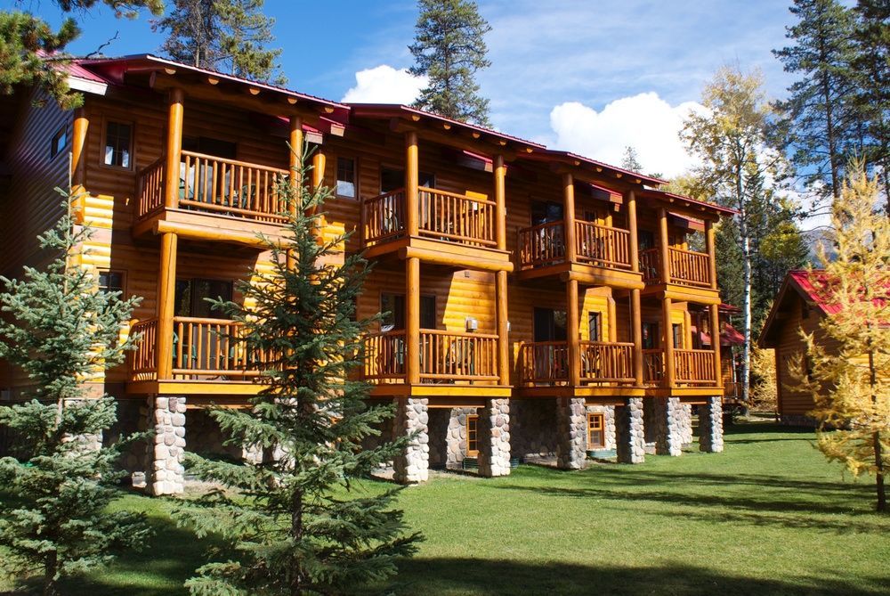 Hotel Baker Creek By Basecamp Lake Louise Zewnętrze zdjęcie